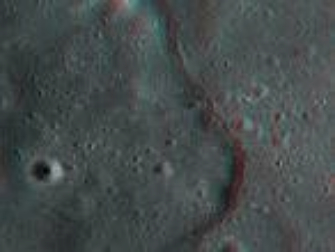 Cráter lunar 1